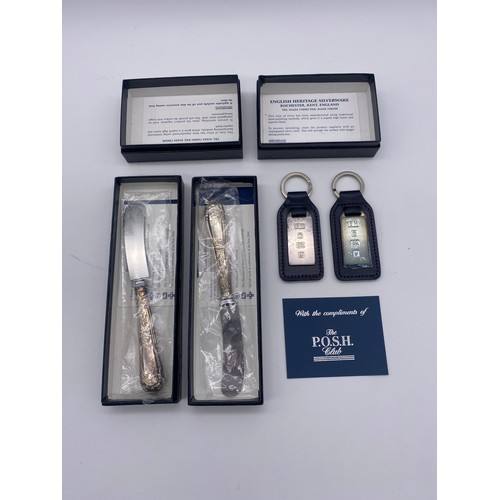 427 - TWO SILVER INGOT POSH CLUB KEY RINGS AND SILVER HANDLED PRESERVE/BUTTER KNIVES