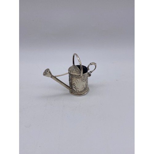 461 - CONTINENTAL 930 WHITE METAL MINIATURE NOVELTY WATERING CAN WITH CHINOISERIE SCENE BY SAMUEL BOYCE LA... 