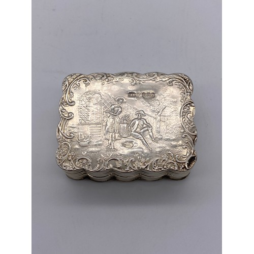 463 - SHEFFILED SILVER REPOUSSE SERPENTINE BOX BY SAMUEL BOYCE LANDECK 1.7OZ APPROX