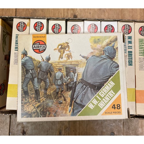 494 - BOX CONTAINING AIRFIX HO/00 SCALE MILITARY FIGURES MODEL SETS