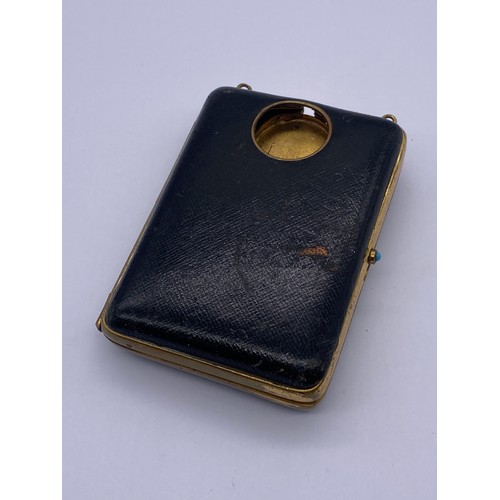 551 - LEATHER BACKED COMBI COMPACT MIRROR AND SOVEREIGN HOLDER WITH TURQUOISE BUTTON