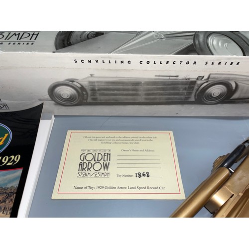 253 - BOXED SCHYLLING COLLECTORS SERIES GOLDEN ARROW MODEL AND LANDSPEED RECORD BOOK