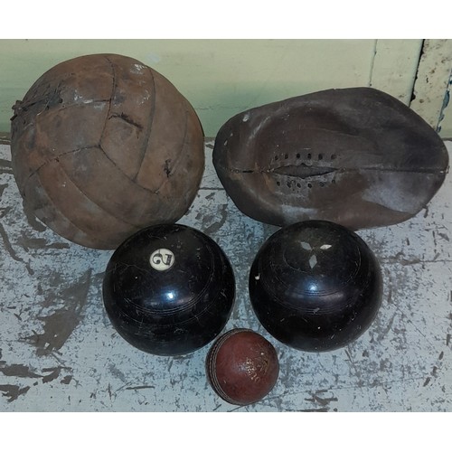 595 - VINTAGE STITCHED FOOTBALL, TENNIS RACKETS AND BOULES