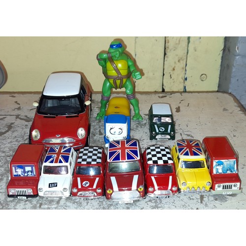 378 - PLASTIC CARRY CASE OF MATCHBOX AND WHIZWHEELS PLAYWORN DIECAST CARS AND A TUB OF OTHER CARS