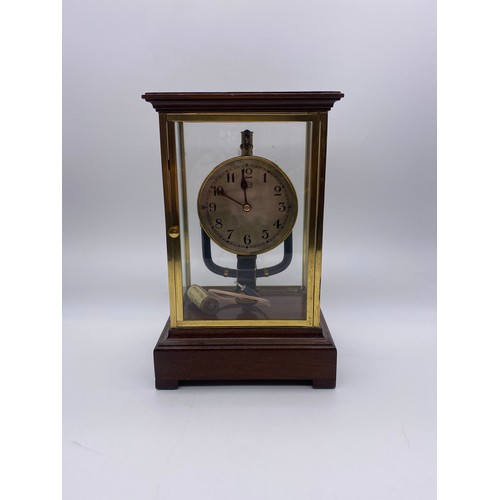 422 - BULLE FOUR PANE ATMOS TYPE CLOCK CONVERTED FOR BATTERY