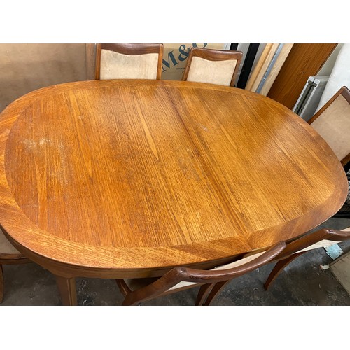 170 - NATHAN OVAL TEAK CROSS BANDED DINING TABLE WITH FOUR G PLAN DINING CHAIRS