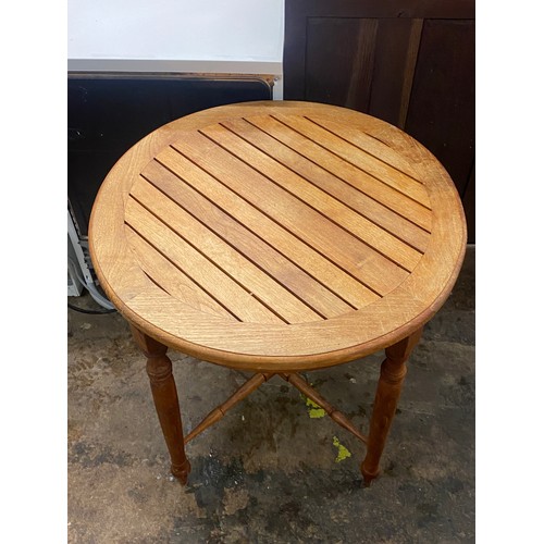 141 - TEAK HARDWOOD CIRCULAR CROSS STRETCHER TABLE