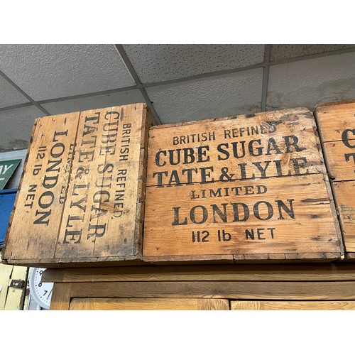 152 - FIVE TATE AND LYLE ADVERTISING CRATES