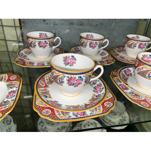 272 - GROSVENOR BONE CHINA GLORIA PART TEASET