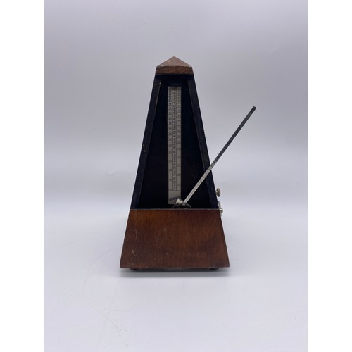 630 - CASED GERMAN WITTNER METRONOME