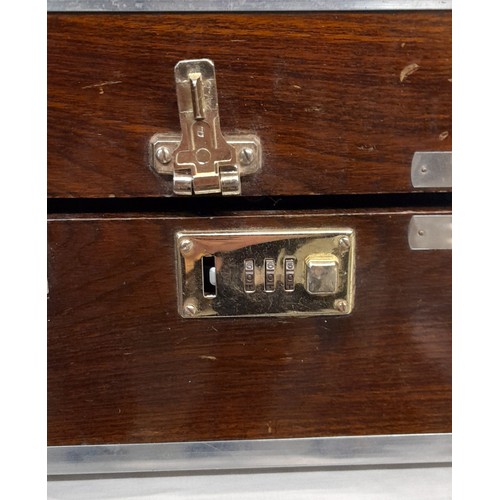 222 - CASED HARMONIUM