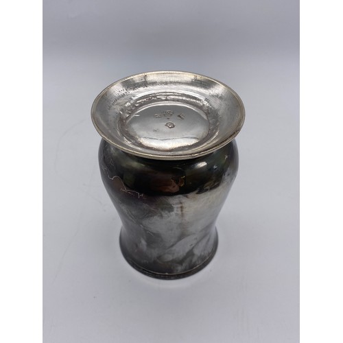 439 - GEORGIAN LONDON SILVER BALUSTER TANKARD WITH LEAF CAPPED SCROLL HANDLE 6.8OZ APPROX