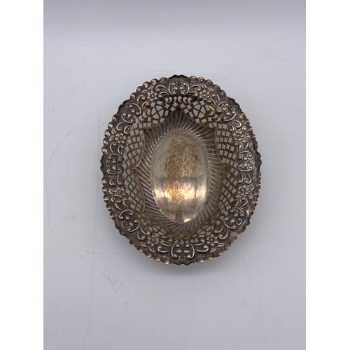 445 - BIRMINGHAM SILVER FILIGREE AND REPOUSE OVAL BONBON BASKET 1.1OZ APPROX