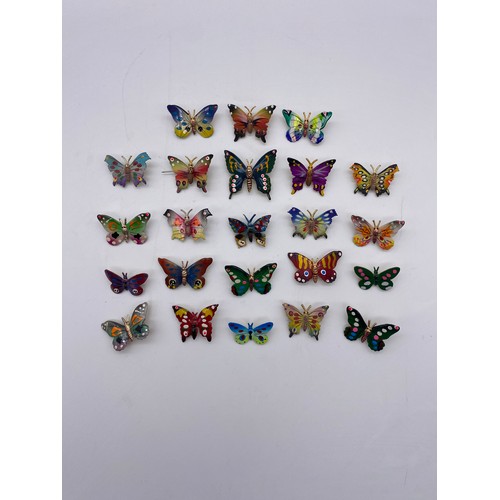 605 - BAG OF HAND PAINTED BUTTERFLY BROOCHES