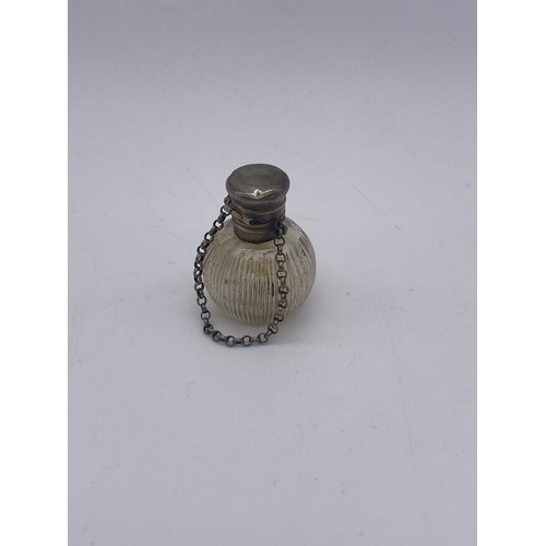 238 - MINIATURE GLOBULAR GLASS AND METAL CAPPED SCENT BOTTLE, SILVER TOPPED MOON FLASK AND FACETED SCENT B... 