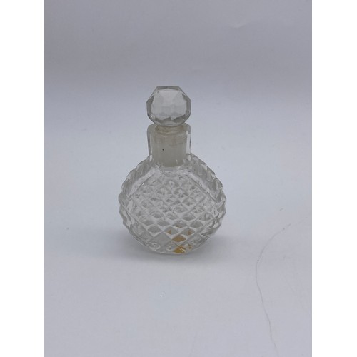 209 - GLASS HOBNAIL DECORATED SCENT BOTTLE AND PANELLED SPIRE STOPPER, TWO PLAIN GLASS SCENT PHIALS WITH F... 