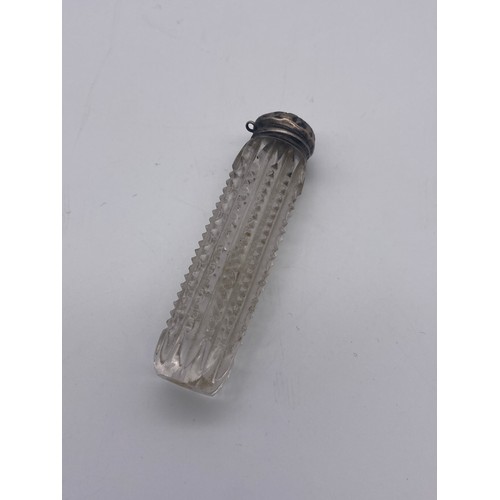 215 - BIRMINGHAM SILVER HINGED TOP CYLINDRICAL FACET CUT SCENT PHIAL, SCREW TOP BOTTLE AND TWO OTHER HINGE... 