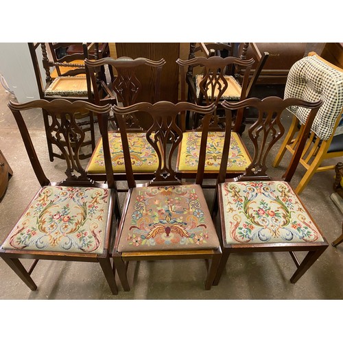 29 - SET OF FIVE 19TH CENTURY MAHOGANY GEORGIAN DESIGN DINING CHAIRS WITH DROP IN SEATS