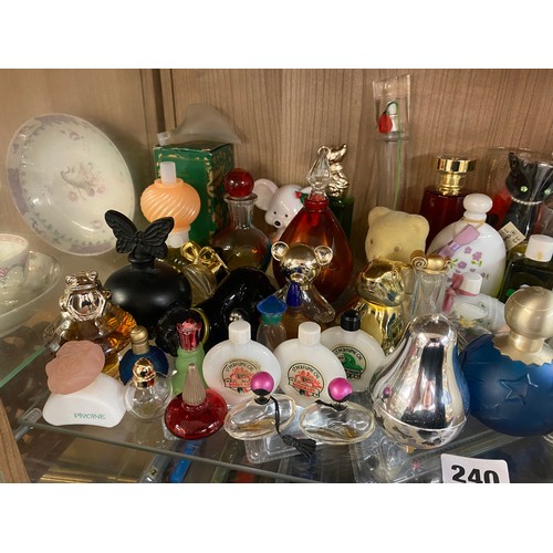 240 - SELECTION OF AVON PRESSED GLASS NOVELTY SCENT BOTTLES IN THE FORM OF ANIMALS, AND SELECTION OF OTHER... 