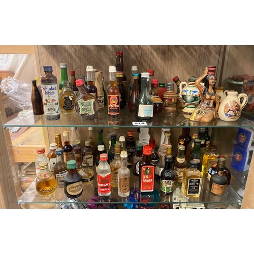 510 - SELECTION OF MINIATURE LIQUEURS AND SPIRITS