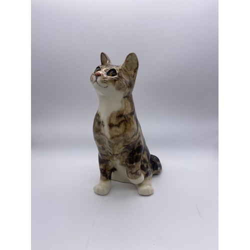 564 - WINSTANLEY NUMBER 5 SEATED POTTERY CAT FIGURE