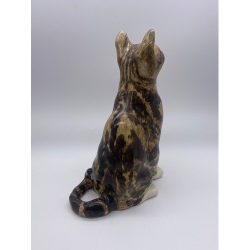 564 - WINSTANLEY NUMBER 5 SEATED POTTERY CAT FIGURE