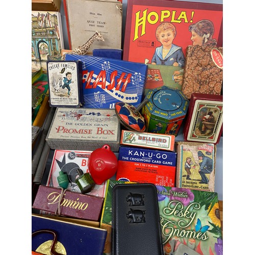 370 - VINTAGE SUITCASE CONTAINING BOARD GAMES, CARD GAMES, DOMINOS, THE SILVER BULLET GAME AND OTHER TOYS