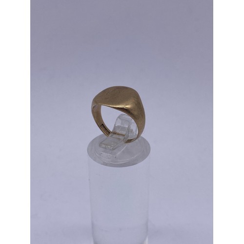 439 - 9CT GOLD SIGNET RING SIZE H 3.4G APPROX