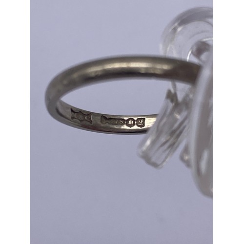 440 - 9CT WHITE GOLD WEDDING BAND SIZE J 1.5G APPROX