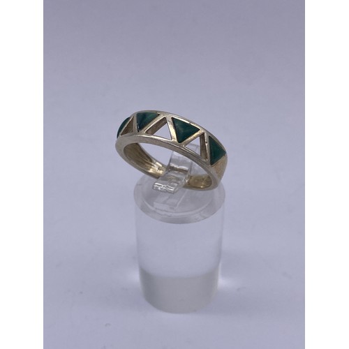 423 - 10 SILVER AND WHITE METAL ENAMEL AND  AND SEMI PRECIOUS STONE SET DRESS RINGS 1.3OZT OVERALL