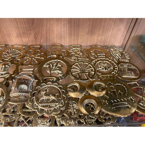 335 - SELECTION OF HORSE BRASSES