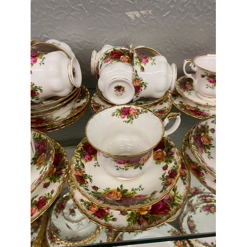 260 - SHELF OF ROYAL ALBERT OLD COUNTRY ROSE TEA AND COFFEE SERVICE