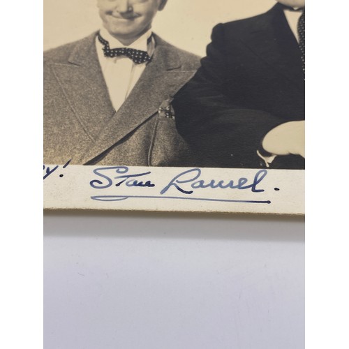 400A - LAUREL AND HARDY PROMOTIONAL PHOTO CARD, AUTOGRAPHED THANKS HARRY! BY STAN LAUREL AND OLIVER HARDY (... 