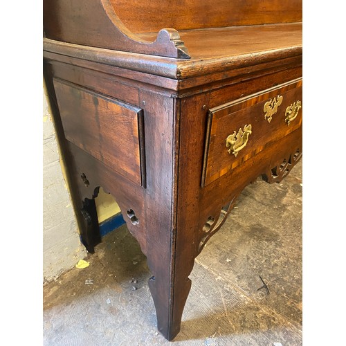 213 - MID 18TH CENTURY OAK AND CROSS BANDED DRESSER BASE WITH GALLERY BACK AND FRET CARVED FRIEZE 237CM W ... 