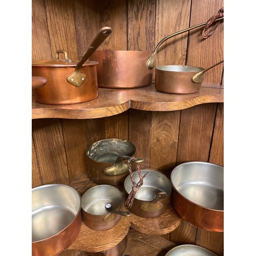 7 - SELECTION OF GRADUATED COPPER SAUCEPANS, COPPER AND BRASS HORSE CHESTNUT ROASTERS, SKIMMERS, AND WAR... 