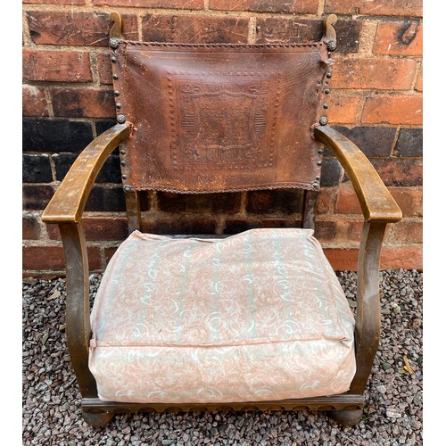 240 - CHILDS 1930S OAK LOW ARMCHAIR