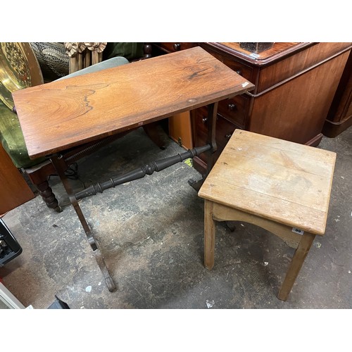 99 - PINE LOW TABLE AND VICTORIAN ROSE WOOD OCASSIONAL TABLE WITH POLE STRETCHER