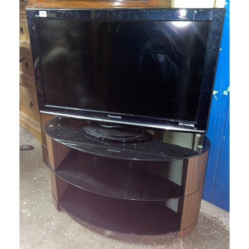 157 - PANASONIC VIERA TV