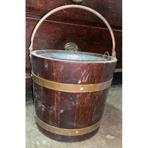 118 - OAK AND METAL BOUND COOPERED BUCKET WITH LINER