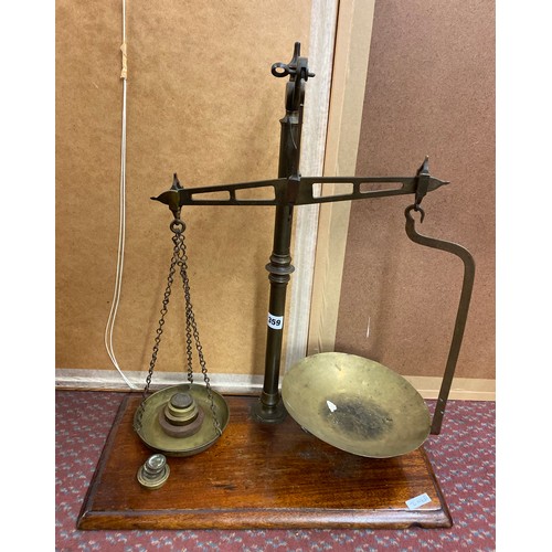 398 - VINTAGE BRASS PAN SCALES