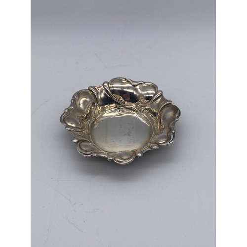 442 - BIRMINGHAM SILVER PIN DISH WITH SERPENTINE BORDERS 1.5 OZ APPROX