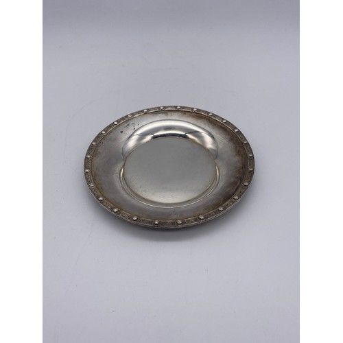 440 - EDINBURGH SILVER PIN DISH WITH EVERTED BEADED BORDER 2.8 OZ APPROX