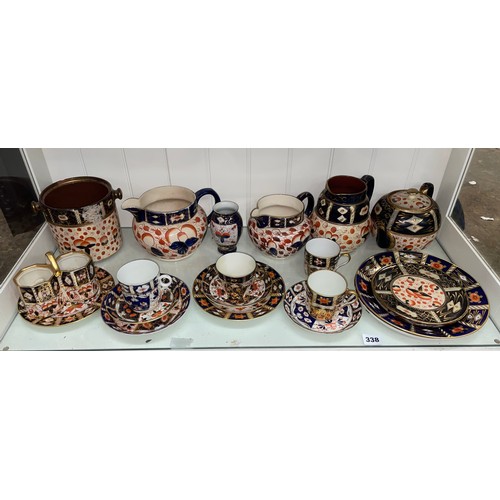 338 - SELECTION OF 19TH/20TH CENTURY GAUDY WELSH IMARI PATTERN GRADUATED JUGS, TEAPOT, STAND AND VARIOUS C... 