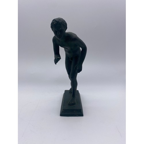 378 - VER DIS GRIS PATINATED BRONZE FIGURE OF AN ATHLETE AFTER THE ANTIQUE, METALWARE STYLISED CHARIOTEER ... 