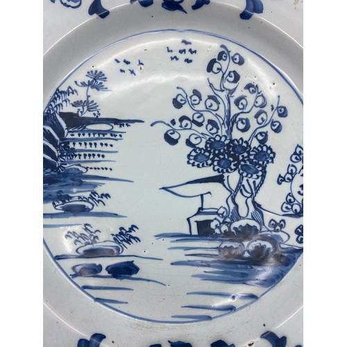 474 - DELFT BLUE AND WHITE CHARGER