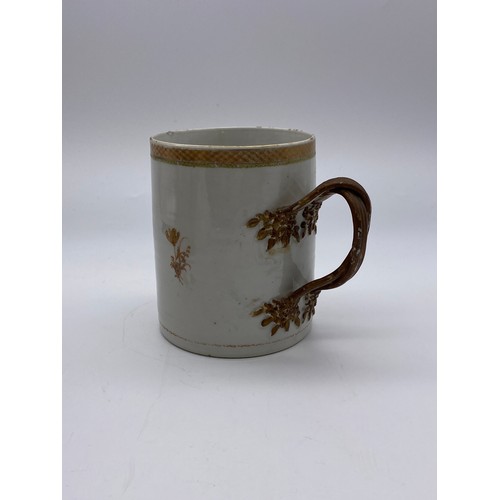 715 - LATE 18TH CENTURY EXPORT WARE MUG WITH ENTWINED HANDLE