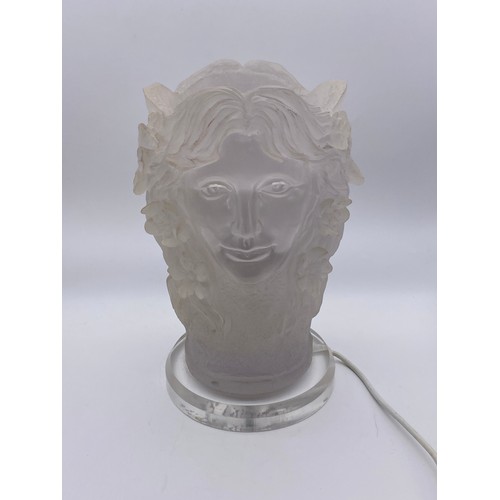 695 - ART NOUVEAU STYLE DOUBLE FACE MASK LUCITE TABLE LAMP