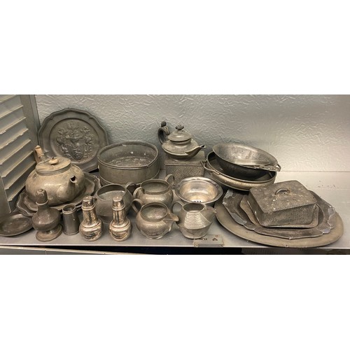 371 - SELECTION OF PEWTER BAS RELIEF PLATES, BEATEN PEWTER TEAWARES, BUTTER DISH AND COVER