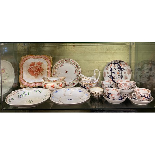 536 - SHELF 19TH CENTURY PART TEA SERVICE, BLOOR DERBY DISHES, DUESBURY TEA BOWL AND OTHER REGENCY CHINA