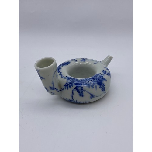 761 - CHINESE BLUE AND WHITE TEA BOWL, SAUCER, BLUE AND WHITE BOWL A/F AND A PORCELAIN RING SHAPED FEEDING... 